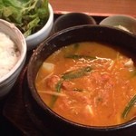 韓料理　唐竹家 虎ノ門店 - 海鮮チゲセット 1,200円を、スタンプカードがたまってサービスでいただきました♪ 辛いけど魚介出汁でていてあったまりました♪