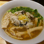 麺屋 れんしん - 料理写真:牡蠣塩そば1400円