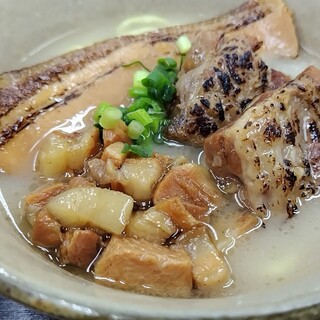 沖縄そば なかざ家_1