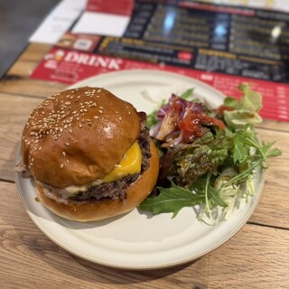 カウズクラウン_1