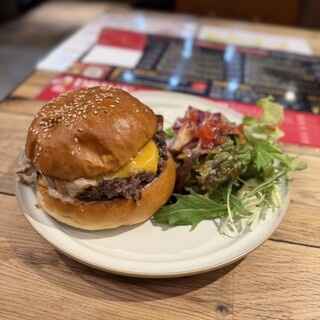 カウズクラウン_0