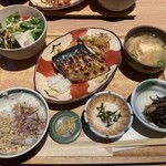 農絆卓恵 炭焼き料理とお酒 - この日の魚は鯖でした。