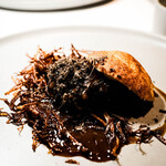 コムトゥヴ - 黒毛和牛のバーガー