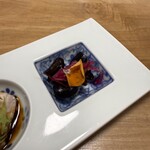 中国料理 にいくら - キクラゲ、赤キャベツの甘酢漬け