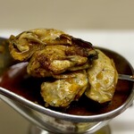 かれーの店 うどん  - オイスター薬膳グレート・チーズ・スパイシーひき肉