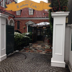 マダム・トキ - 旧山手通り沿いにあります