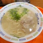 博多ラーメン はかたや - 博多ラーメン（290円）