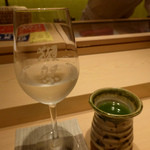 Tsukijisushikoujin - 獺祭と緑茶