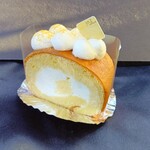 フランフラン ル パティシエ ウエムラ - 米粉ロールケーキ
