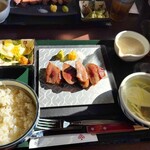 牛たんけやき - 