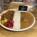 CURRY SHOP くじら - 