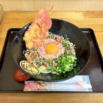手打ちうどん 紅屋 - 料理写真:紅梅塩釜玉
