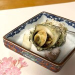 和食処 こばやし - サザエ（小）つぼ焼き980円