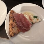 メルジェリーナ - マルゲリータに生ハムを乗せて