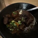 名古屋交趾雞與正宗燒鳥 鳥料理 鳥心 名驛店 - もつのどて煮