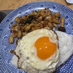 マンゴツリーキッチン ガパオ - 料理写真: