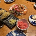 魚とワインはなたれThe Fishand Oysters - 
