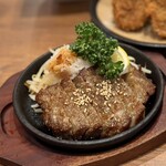 酒蔵力 - 料理写真:自家製ナンコツハンバーグ　480円