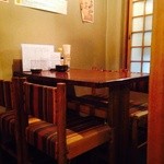 新宿 牡蠣入レ時 - 1Fテーブル席