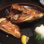 備長吉兆や - 『ブリカマの塩焼き』様（500~600円だったと記憶）かなり大ぶりなブリカマ様で頭半分丸っと出てきた！