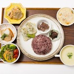 Vegi Kitchen - バジランチ