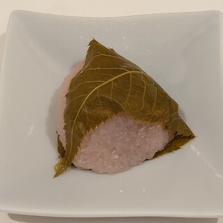 まるに抱き柏_1