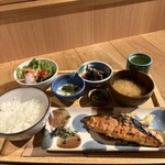 農絆卓恵 炭焼き料理とお酒 - 