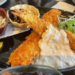 音の和カフェ - 海老フライとイカフライ