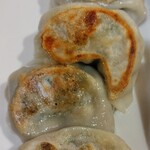 Yamaのuchi - 甲殻類のパンチがある餃子！