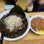 ちぐま屋 - 201412  ちぐま屋　スペシャルラーメン（750円）ライス（150円）
