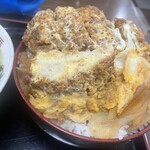 久美食堂 - カツが分厚い！