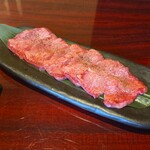 個室焼肉 和牛むらき - 上タン塩3枚