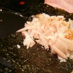 寿しの吉乃 - オカカ手巻き
      