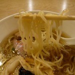 酒楽亭 空庵 - 鴨拉麺の麺