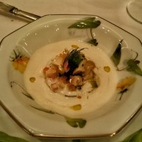モナリザ 丸の内店 - 野菜、ファンネル、濃厚なクリーム味。