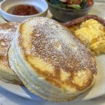 カフェタナカ - ふわとろなパンケーキ