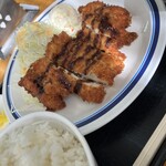 亀山トラックステーション  - ソースは自己でかけてます。