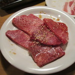 元氣七輪焼肉 牛繁 - カルビ