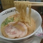 ちゃぶ屋 とんこつ らぁ麺 CHABUTON - ちゃぶとんチャーシュー麺・1030円