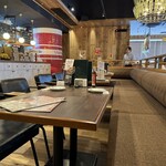 Italian Kitchen VANSAN - 店内雰囲気