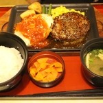 Joyfull - ツインハンバーグ638円+和食セット206円