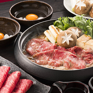 サッポロクラシックも◎宴会向けの黒毛和牛すき焼き食飲放コース