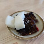 かかしうどん - 取り放題の漬物・昆布