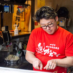 焼き手羽居酒屋 かちてば - 調理風景