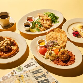 気分に合わせて選べる、バリエーション豊かなフードメニュー