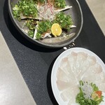ふぐ料理 玄品 - ２種類を食べないとね。