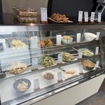 おばんざい処 黎兎 - 料理写真:おばんざい　100g前後(1人前)〜販売しています。
その日によってメニューが異なります。