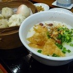台湾家庭料理 茶思味 - 貝柱と湯葉のお粥