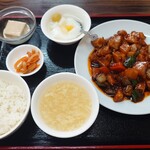 中華料理　広香居 - 料理写真:鶏肉の中華味噌炒め定食