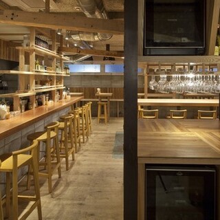 ワインの酒場。ディプント_2